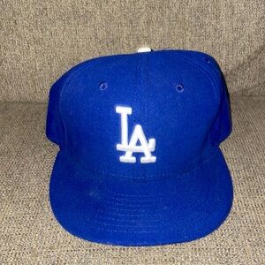 Los Angeles dodgers baseball cap 7 3/8 size barely worn needs some dusting